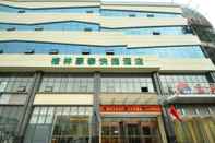 Bangunan GreenTree Inn Linyi International Convention Center Express Hotel