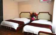 Kamar Tidur 3 GreenTree Alliance ShiYan Middle BeiJing Road Jinling International Hotel