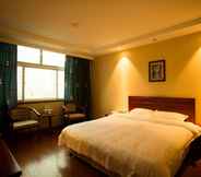 Bedroom 6 GreenTree Aliiance Weifang Zhucheng Heping Street Huayang Hotel