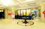 Lobi 4 GreenTree Eastern ZiGong Huashang International City Huichuan Rd Hotel