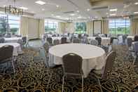 Functional Hall GrandStay Hotel & Suites Spicer