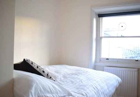 Kamar Tidur Cozy 1 Bedroom Flat near Primrose Hill