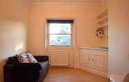 Common Space 2 Cozy 1 Bedroom Flat near Primrose Hill