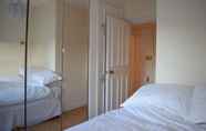 Kamar Tidur 4 Cozy 1 Bedroom Flat near Primrose Hill