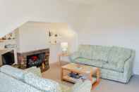 Common Space Sophisticated Edinburgh Apartment in City Centre