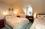 Kamar Tidur 3 St Annes House Hotel