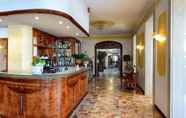 Quầy bar, cafe và phòng lounge 4 Hotel Capri & Residence