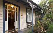 Exterior 2 Christchurch City & Country Cottages - Brockworth Cottage