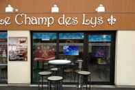 Bar, Cafe and Lounge Hotel Restaurant Le Champs des Lys