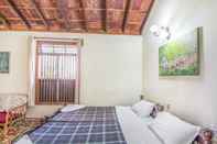 Bedroom GuestHouser 1 BR Boutique stay ce2d