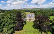 Nearby View and Attractions 2 Stow House