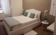 Kamar Tidur 5 S'O Smart B&B Tropea