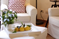 Sảnh chờ S'O Smart B&B Tropea