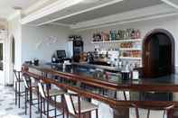 Bar, Kafe, dan Lounge Hotel Santa Fe