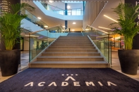 Lobby Hotel Academia