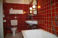 In-room Bathroom Hotel zum Studio