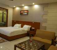 Kamar Tidur 6 Hotel Royal Hillton