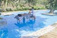 Swimming Pool OW Andros - Luxury Suites