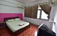 Bilik Tidur 4 Friend House - Adults Only