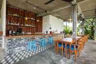 Quầy bar, cafe và phòng lounge Pippali Hotel
