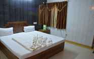 Bedroom 5 Hotel New Mamta