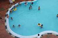 Swimming Pool Golden Huts Resorts