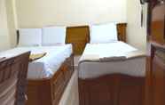 Kamar Tidur 6 Hotel Shubhanga Residency