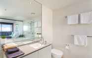 In-room Bathroom 4 Sealuxe Surfer Paradise Central- Spacious Sea View Deluxe, King Spa Residence
