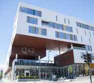 Exterior 4 Hotel Q42