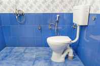 In-room Bathroom GuestHouser 2 BHK Homestay 7c97