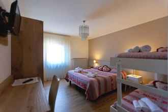 Bedroom 4 Grand Hotel Gortani Wellness & Relax