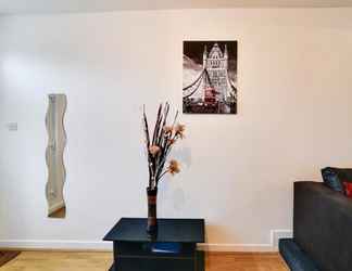 Lobby 2 Two Bedroom Serviced Apartment