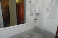 In-room Bathroom Hotel Casa Grande Cabecera