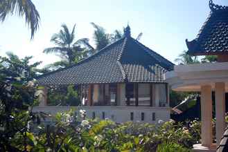 Exterior 4 Poinciana Resort Bali