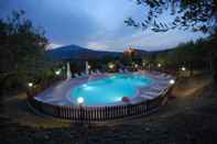 Swimming Pool Agriturismo Tempa del Niglio