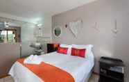 Phòng ngủ 5 San Lameer Villa Rentals One Bedroom Standard 10412