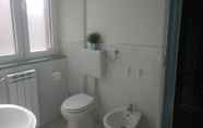 ห้องน้ำภายในห้อง 6 Casale Collina