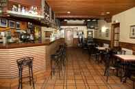 Bar, Cafe and Lounge Hostal Las Nieves