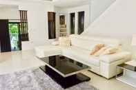 Common Space 3 Bedroom Private Pool Villa Flora