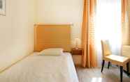 Phòng ngủ 4 Hotel Garni Golf