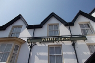 Exterior The White Lion Hotel