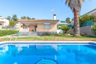 Swimming Pool Villa Fina