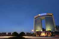 ภายนอกอาคาร Xiaogan Yuji Grand Hotel