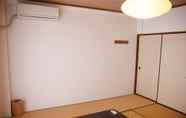 Bedroom 4 J-Hoppers Lake Biwa Guesthouse - Hostel