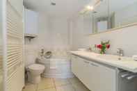 Toilet Kamar EUROPEA Residences Wemmel