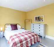 Bedroom 7 Vauxhall Oasis - 3 Bed House by BaseToGo