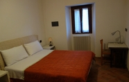 Bedroom 7 Bed and breakfast Monte Bibele