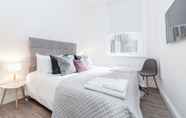 Bedroom 5 Soho Apartments by BaseToGo