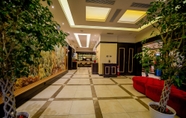 Lobby 3 Hotel Ambasador