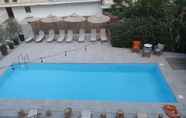 Swimming Pool 4 Psili Ammos